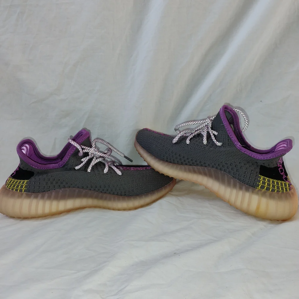 Adidas Yeezy Boost 350 V2 Static Purple W 7 1/2 - Picture 2 of 3